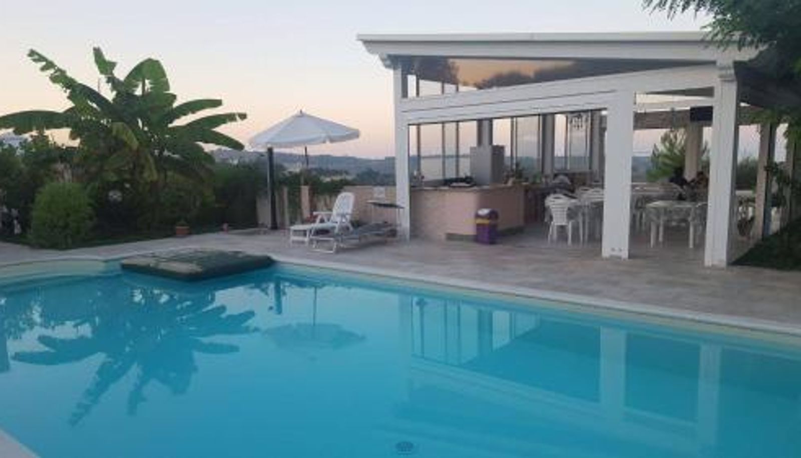 Pool - B&B Il Giardino Mediterraneo