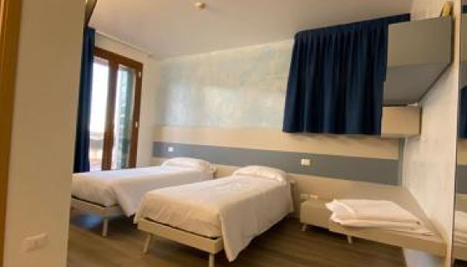 Kamer - Casa Nostra