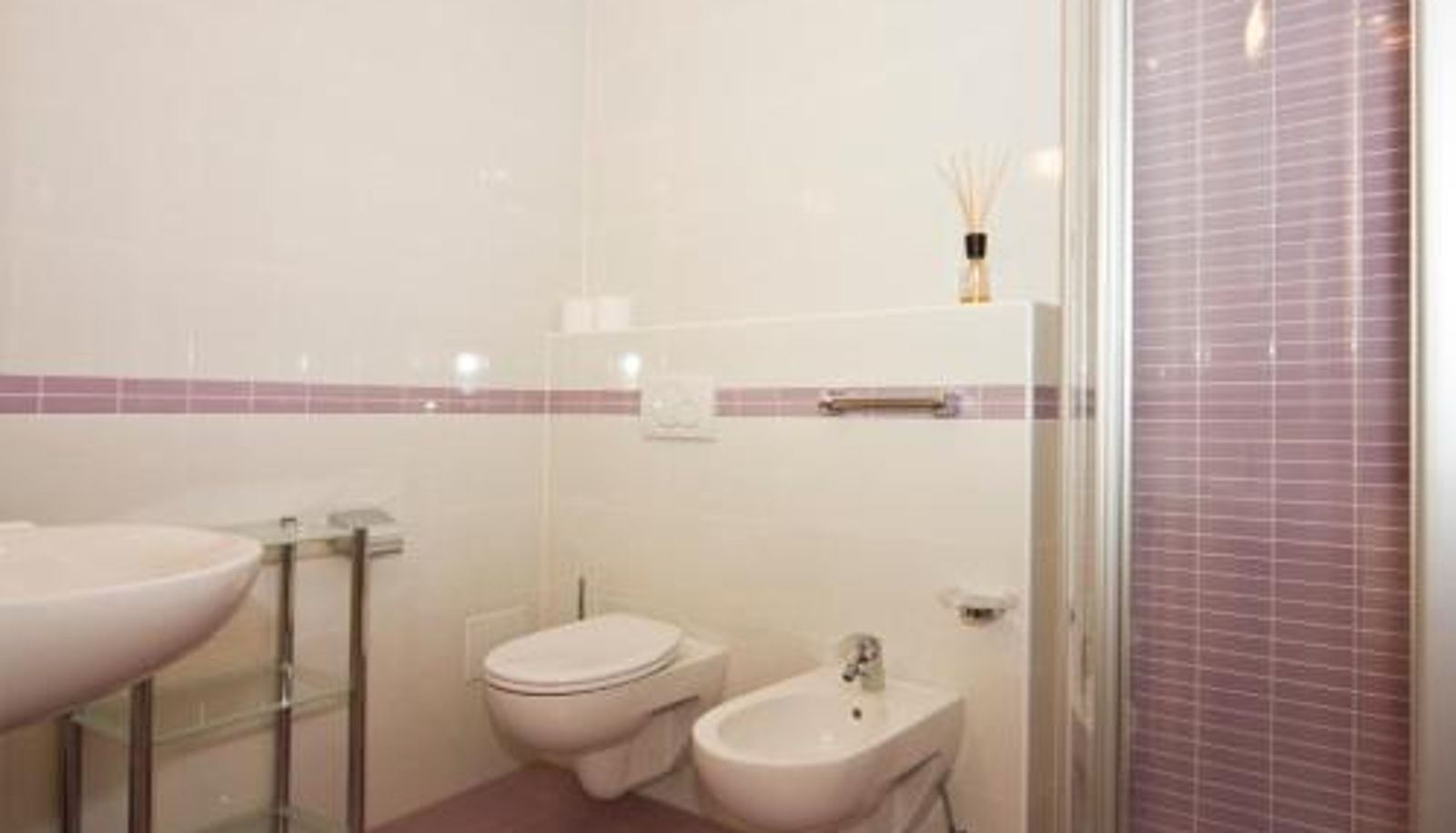 Bathroom - Pizzeria Restaurant Wieser