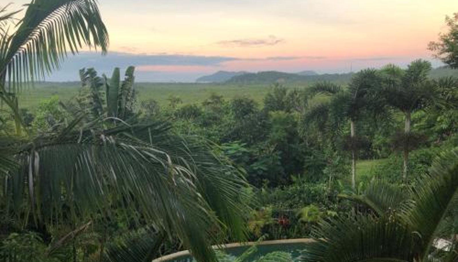 Info - Mission Beach Escape BnB