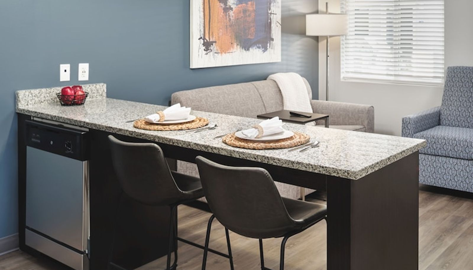 Suite - stayAPT Suites North Little Ro