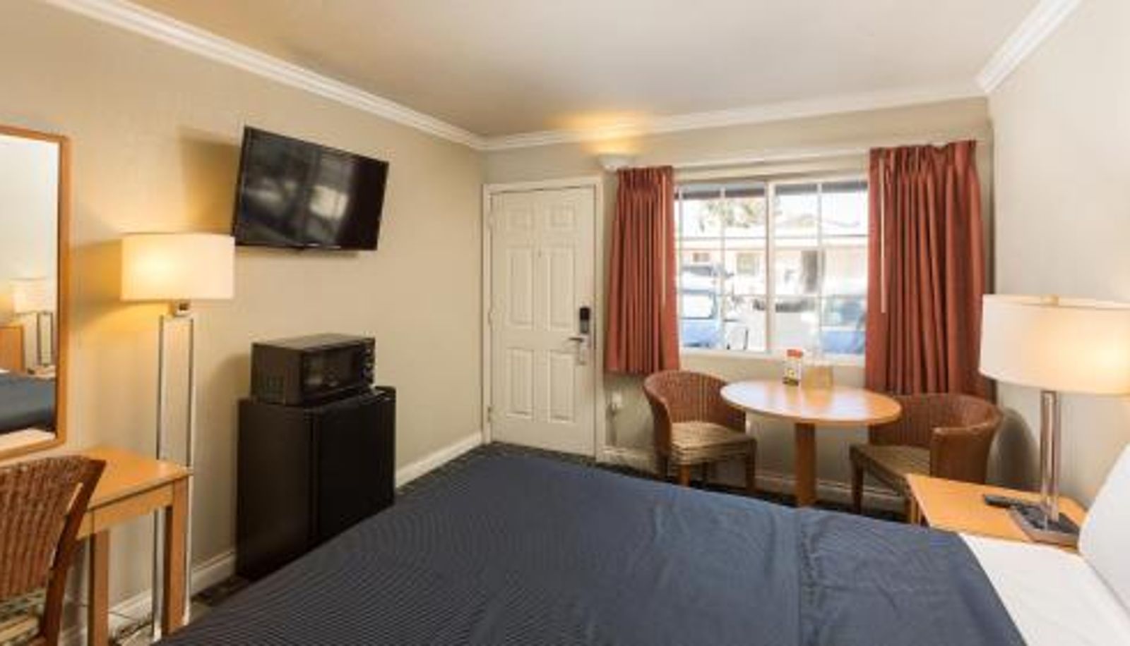 Zimmer - Harbor Motel