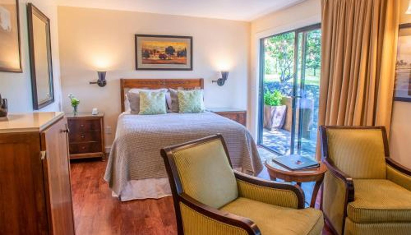 Room - Inn at Buckhorn Cove