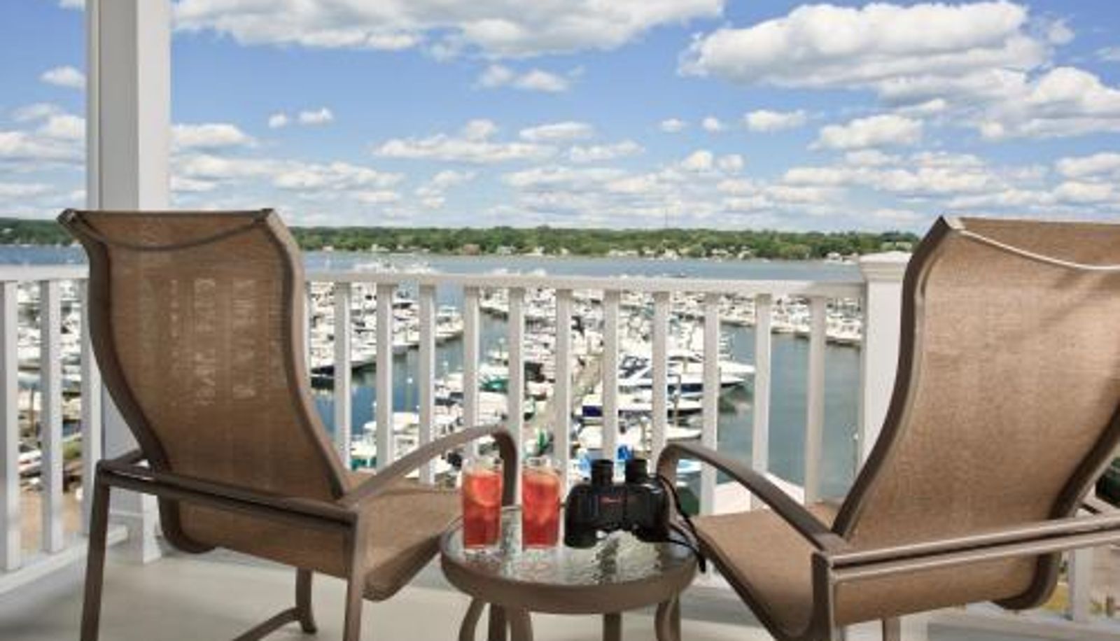Camera - Inn at Harbor Hill Marina