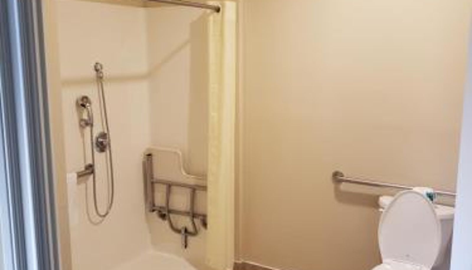 Badezimmer - Hotel Portlight