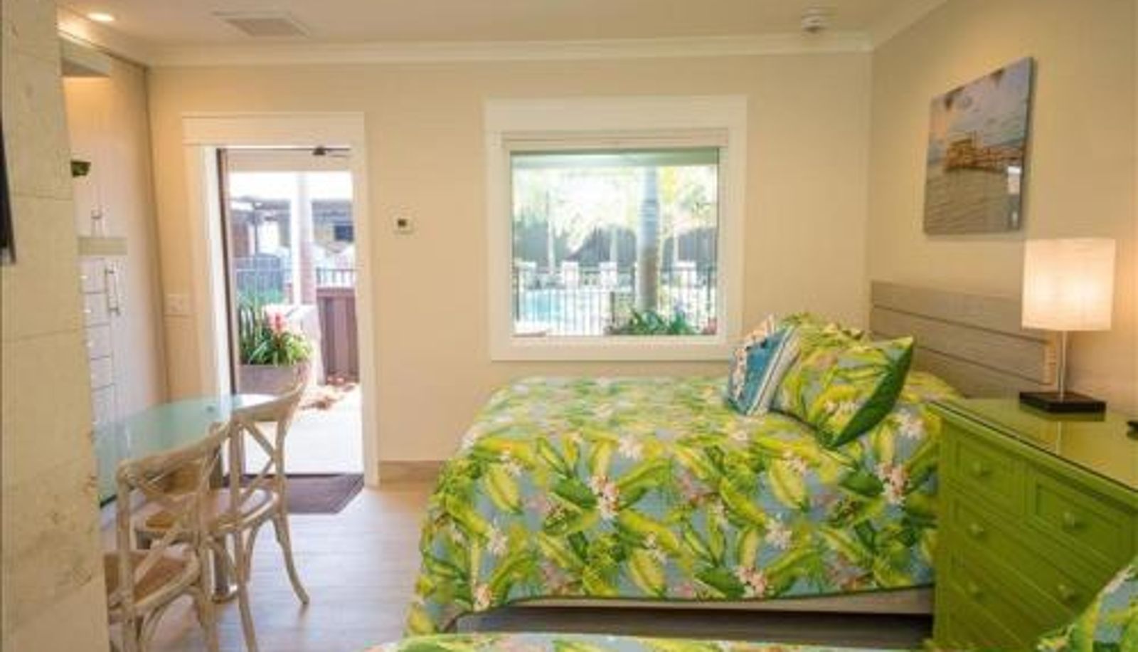 Info - The Rod and Reel Resort Suite 7