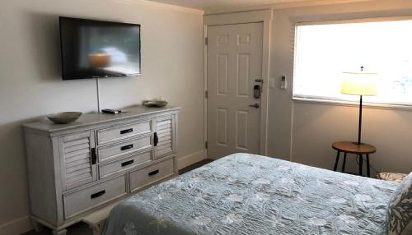 Standard room - The Surf Beach Motel