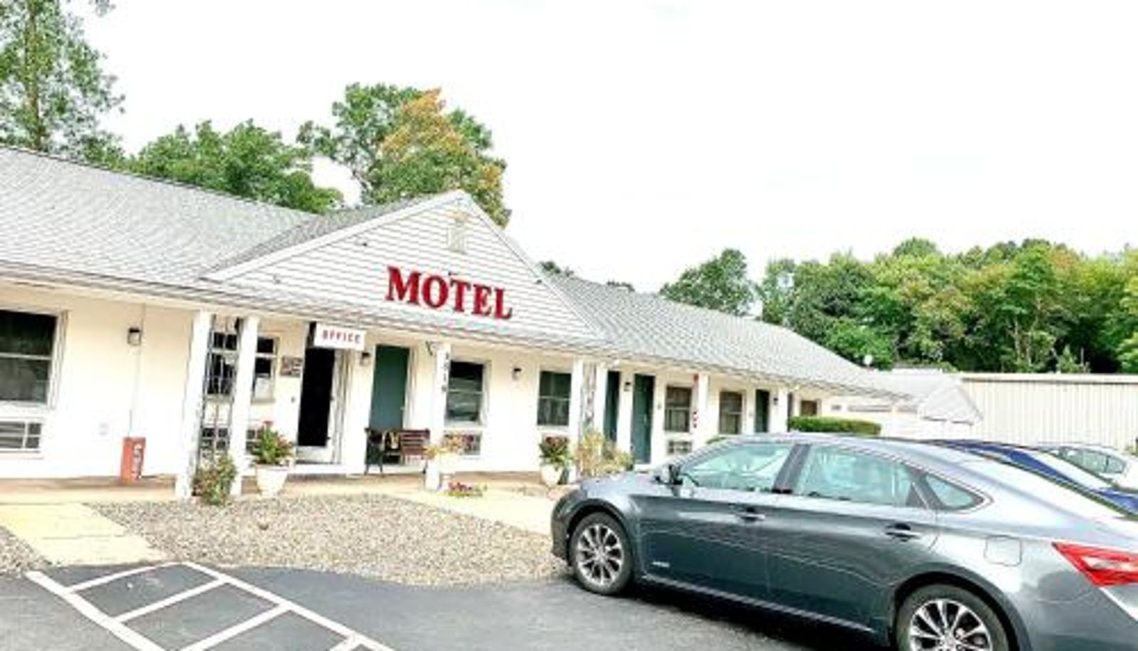 Información - Nitey Nite Motel