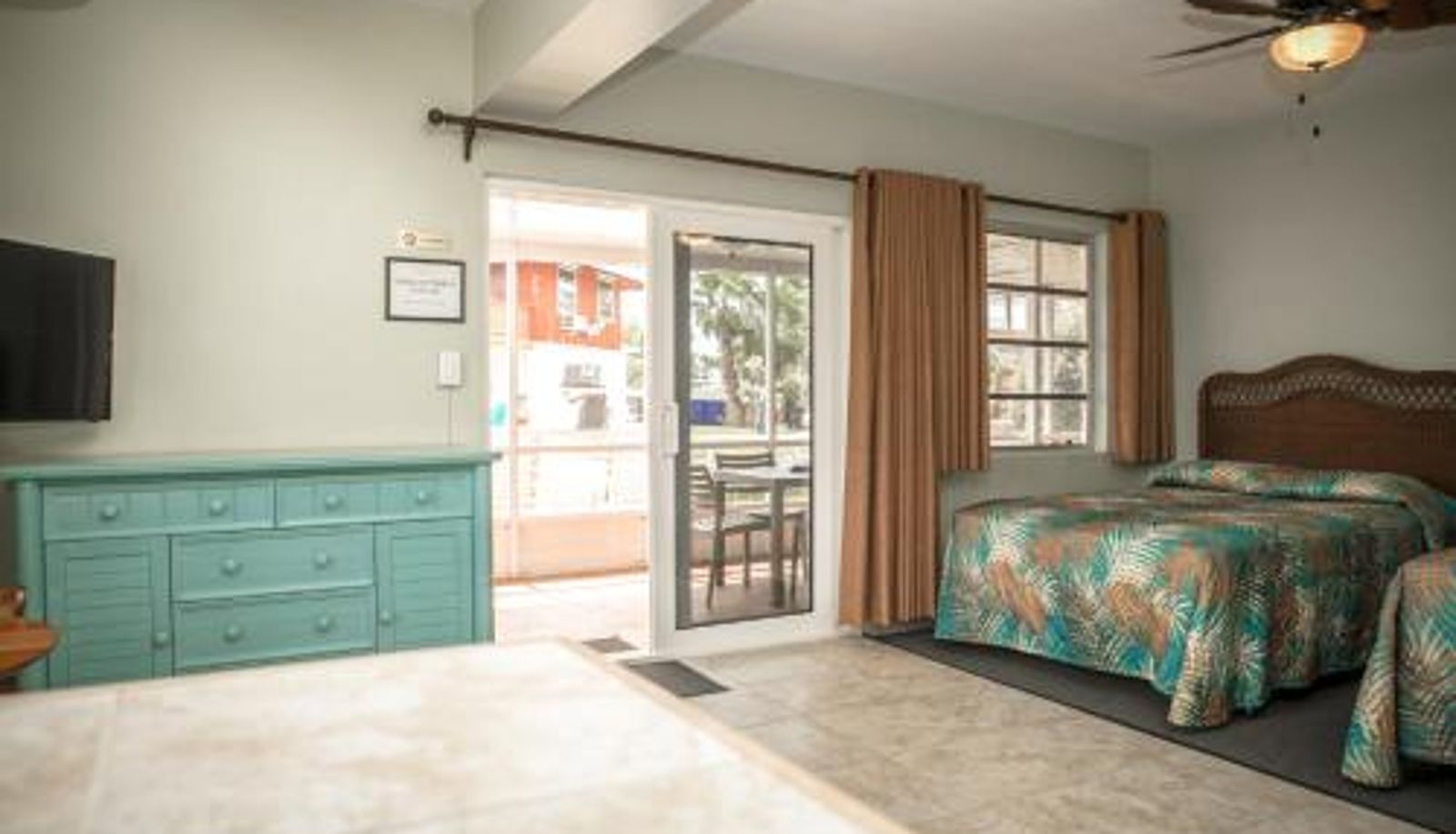 Apartment - Ragged Edge Resort & Marina