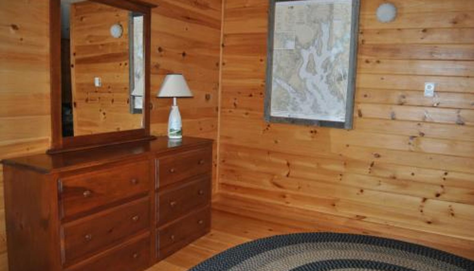 Zimmer - The Eggemoggin Reach Inn