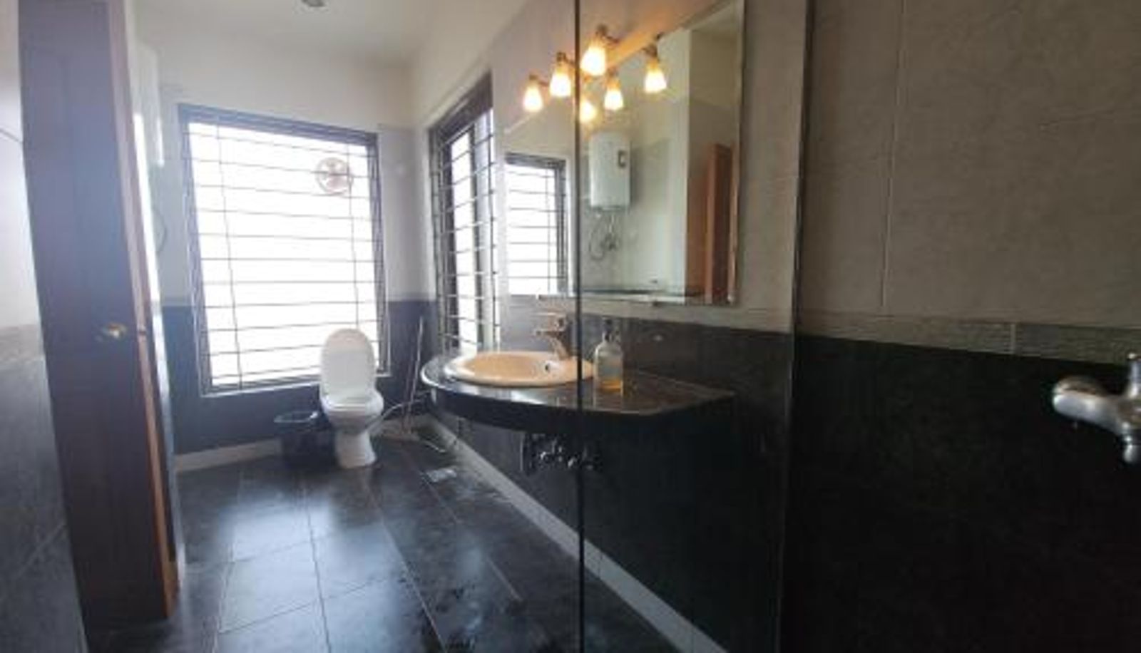 Info - Haven Lodge Bhurban by Haven Holiday Homes - Deluxe Rooms with Mountain View