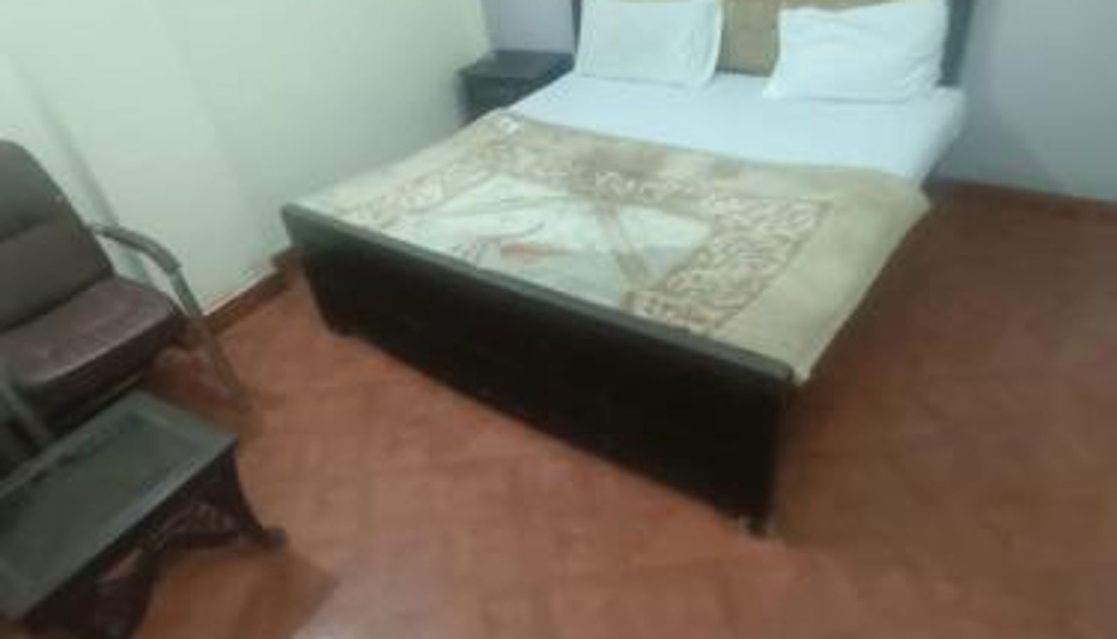 Info - Hotel Lahore City