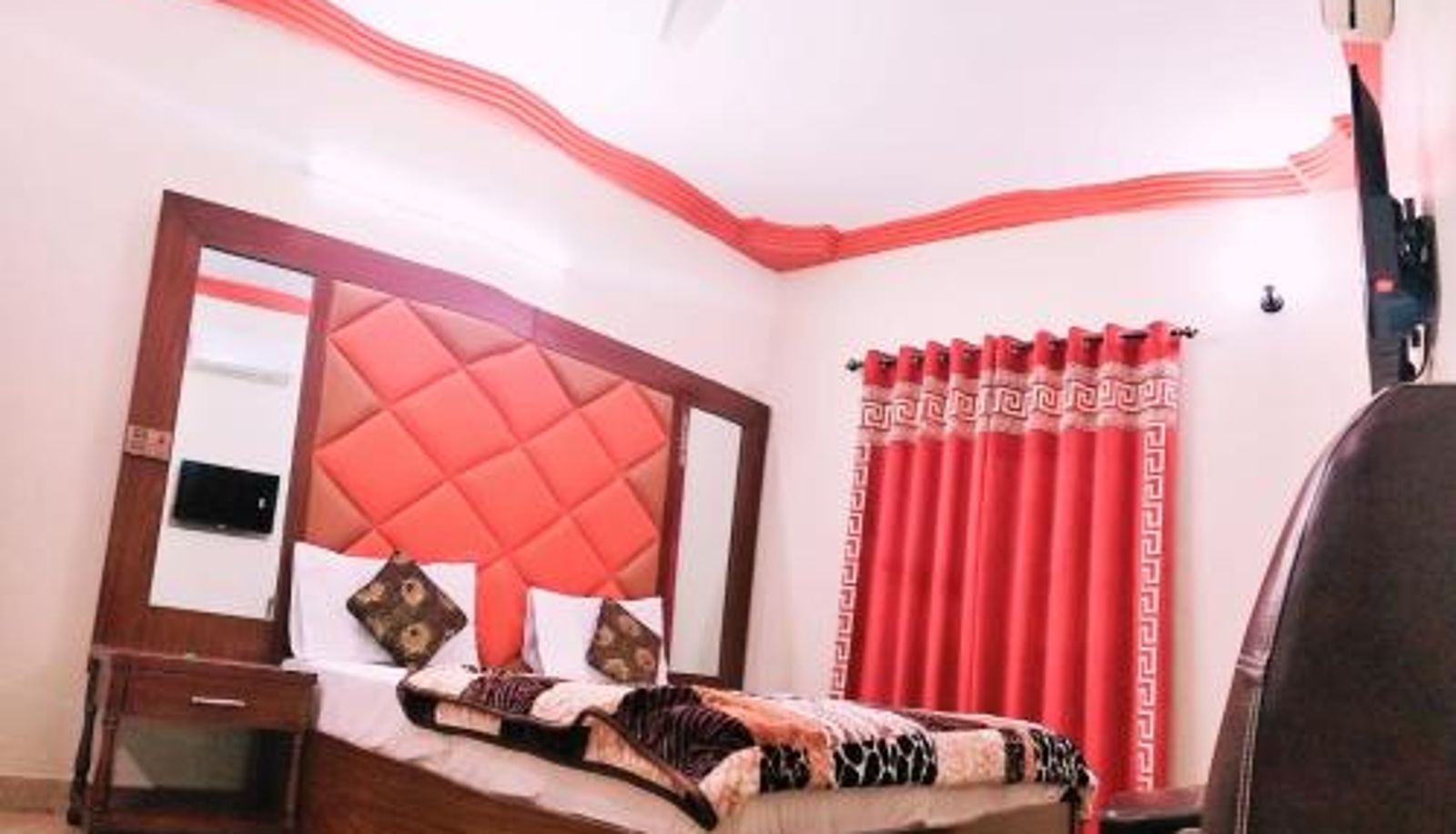Family room - Subhan Palace Guest House