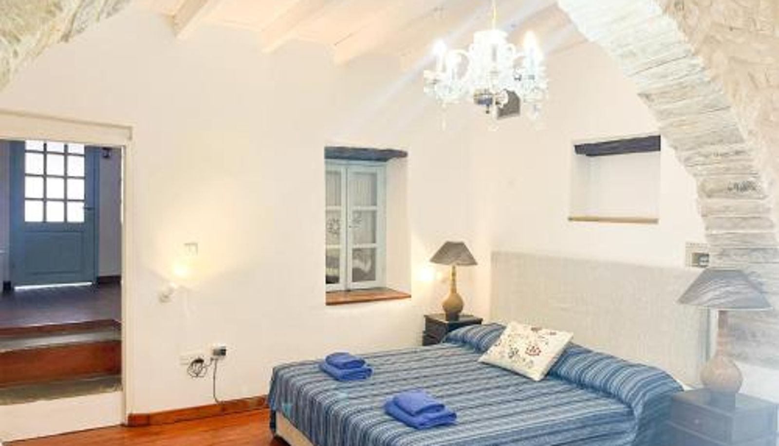 Apartment - Kalavasos Square Apartments - With Access to Shared Pool 3 Minutes Walk