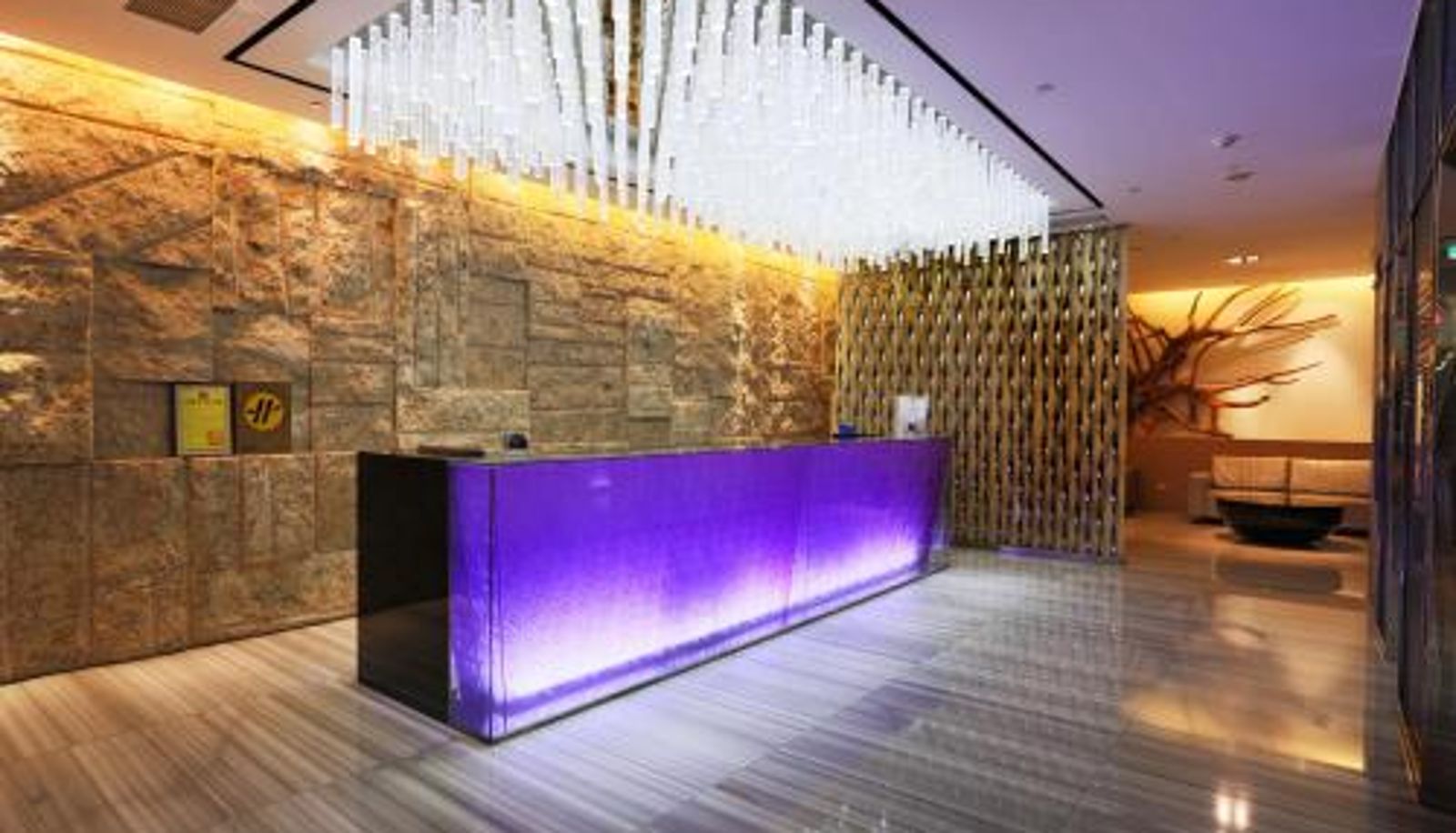 Info - Royal Group Hotel Chang Chien Branch