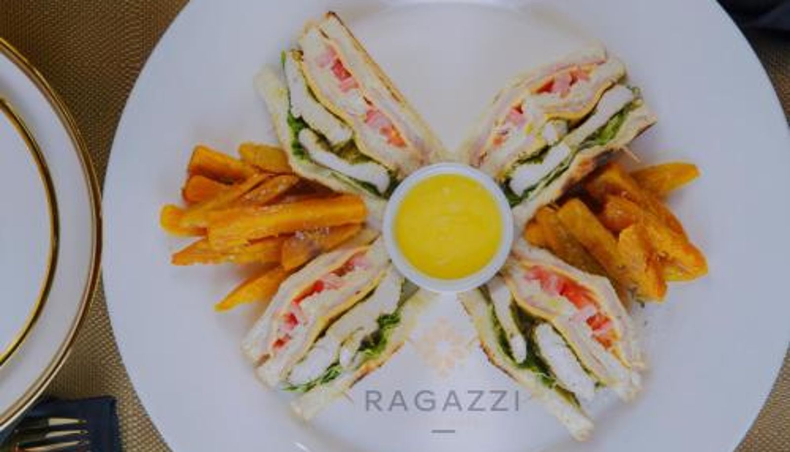 Info - Ragazzi Resort Hotel