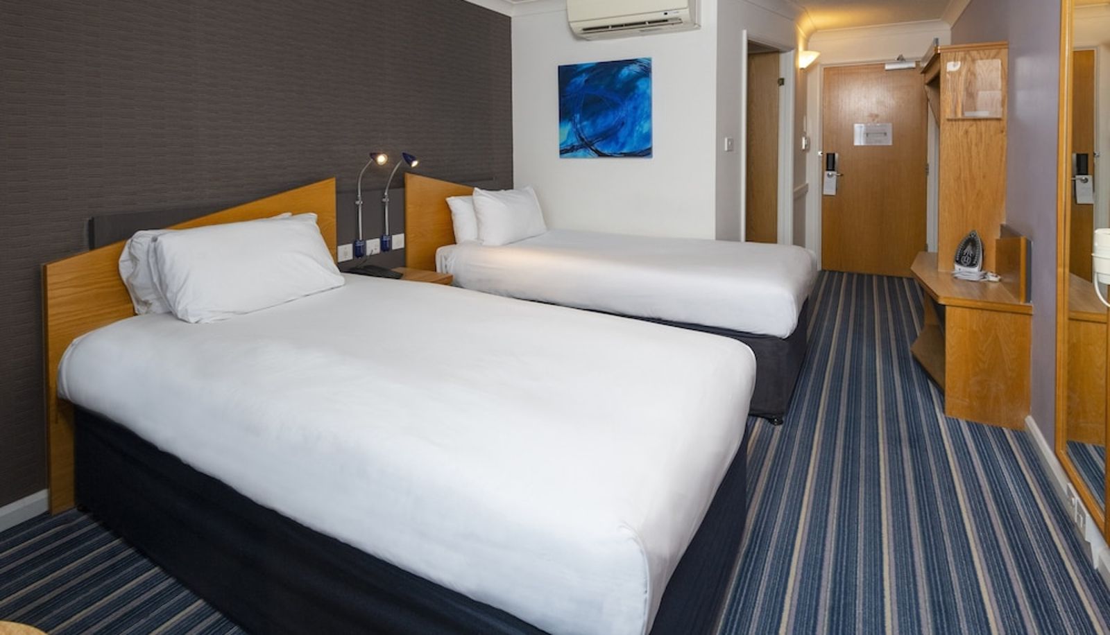 Standardzimmer - Holiday Inn Express BIRMINGHAM AIRPORT NEC by IHG