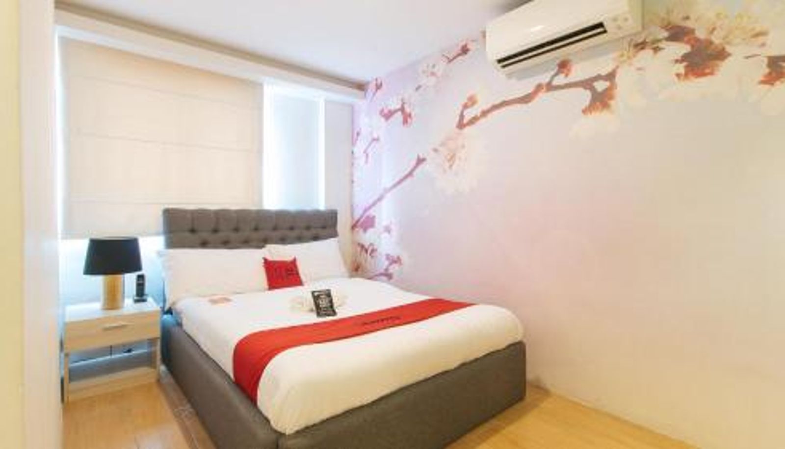 Zimmer - RedDoorz Plus at La Belle Residences Makati City