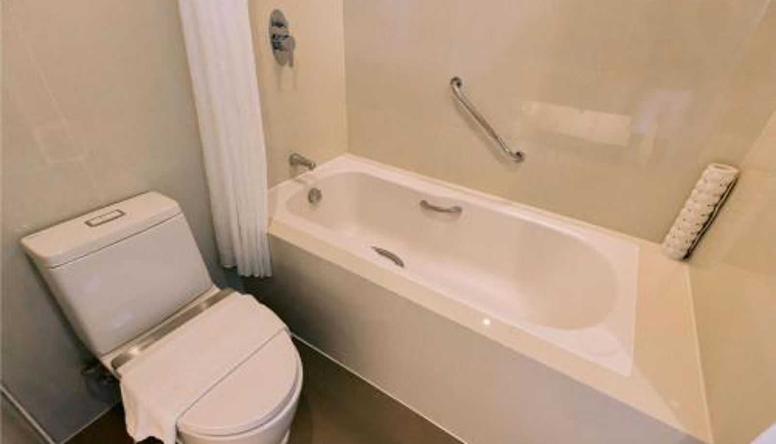 Bathroom - Arterra Seaview Resort