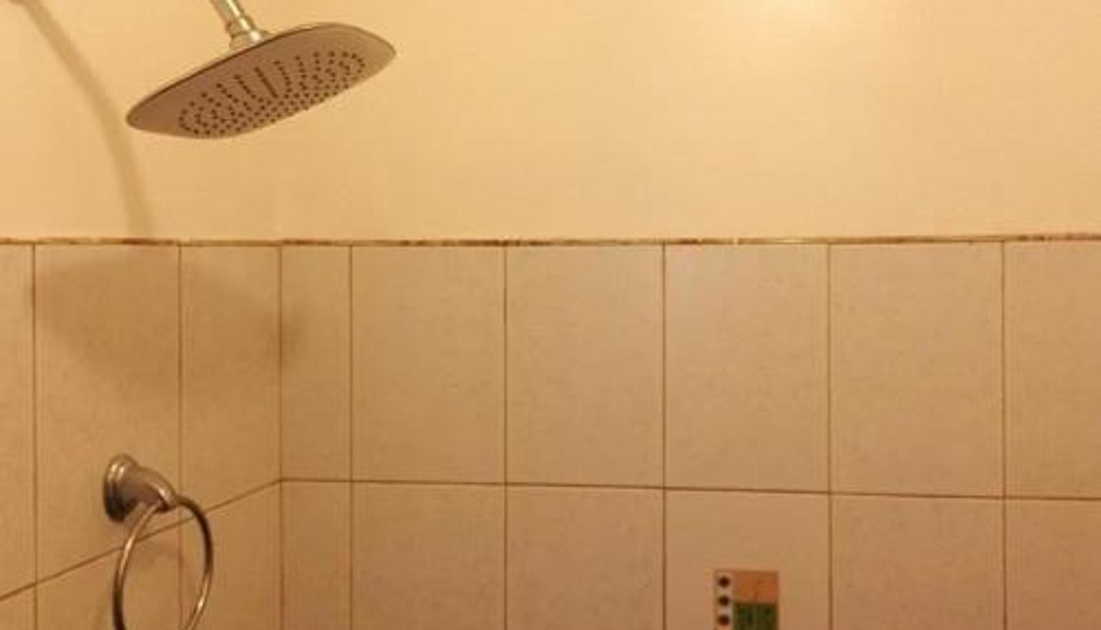 Room - RedDoorz near Colgante Bridge Naga City