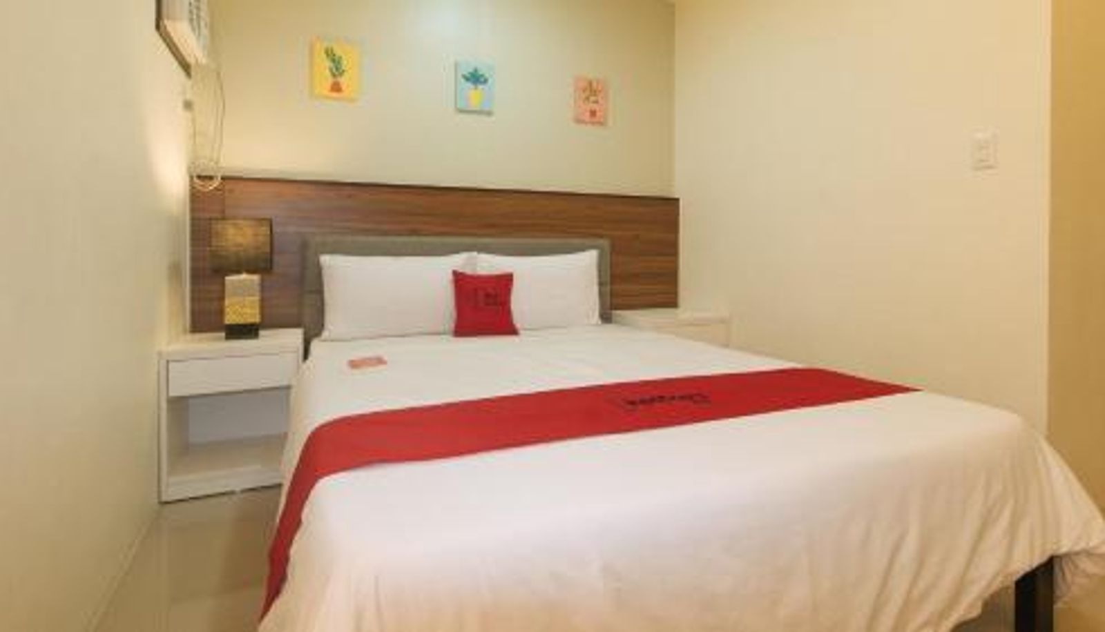 Pokój - RedDoorz @ Leoncia Apartelle Mandaue City