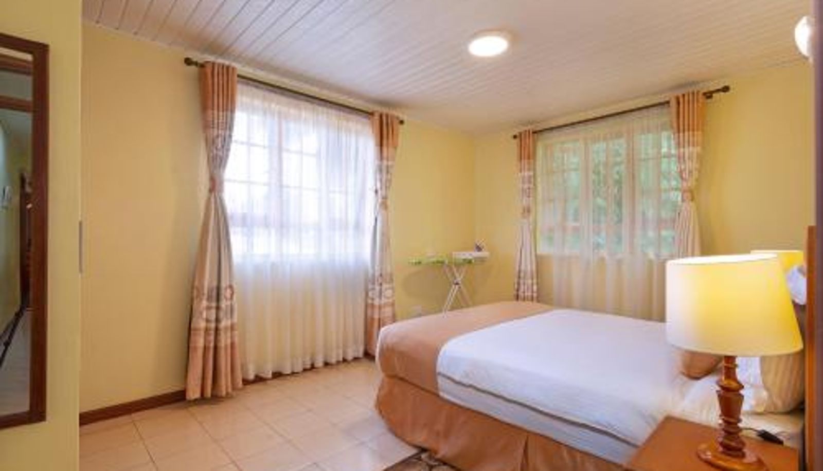 Camera - The Cycads Suites