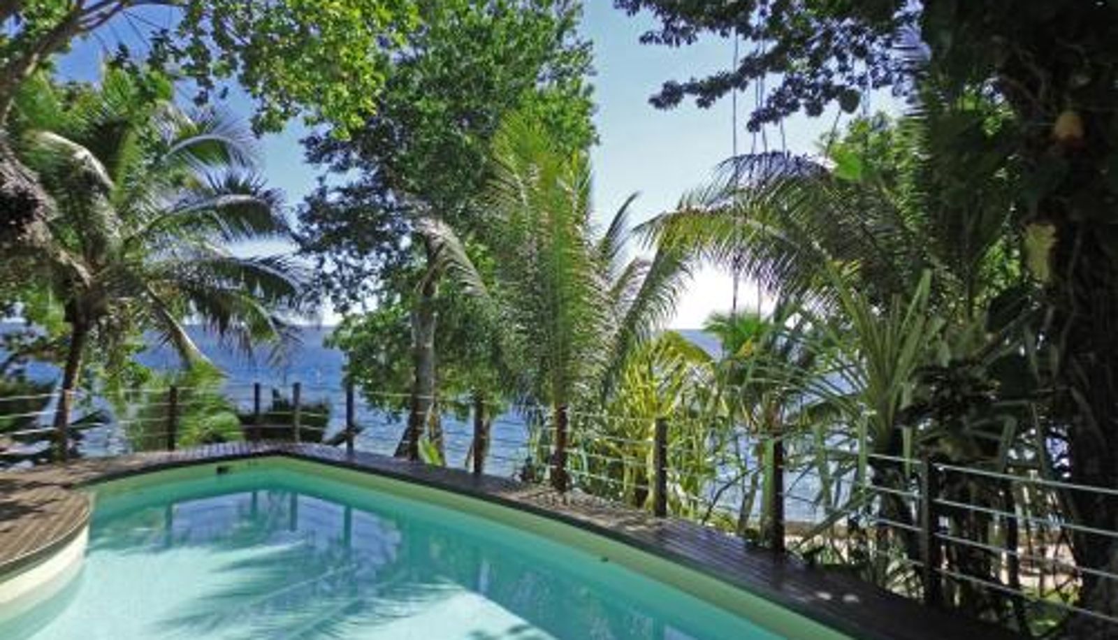 Zwembad - Paradise Cove Resort