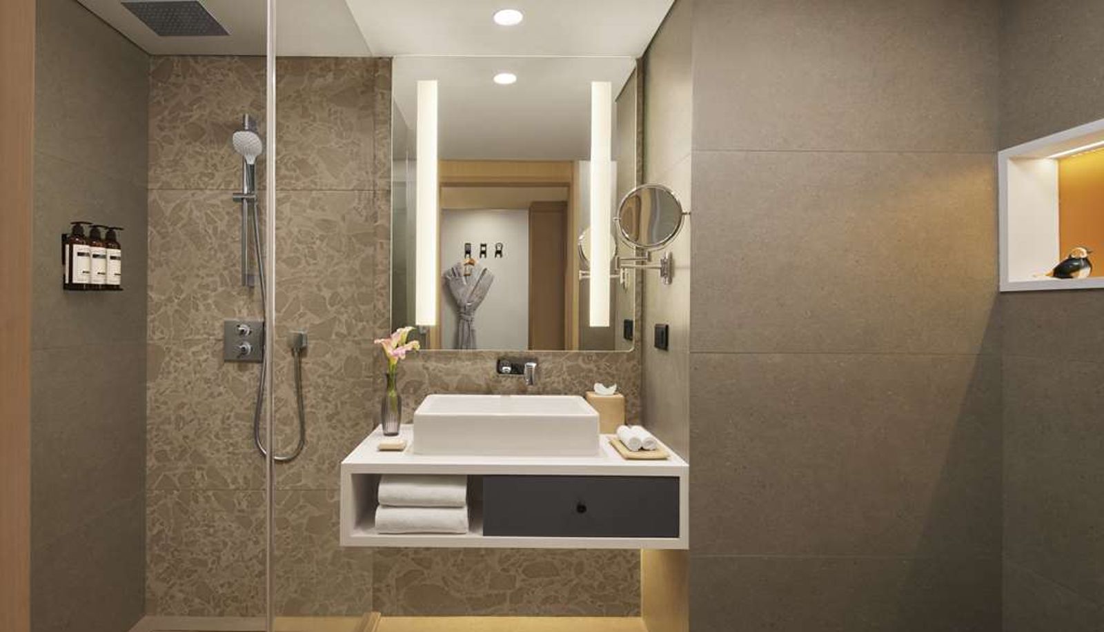 Kamer - Hyatt Centric Hebbal Bengaluru