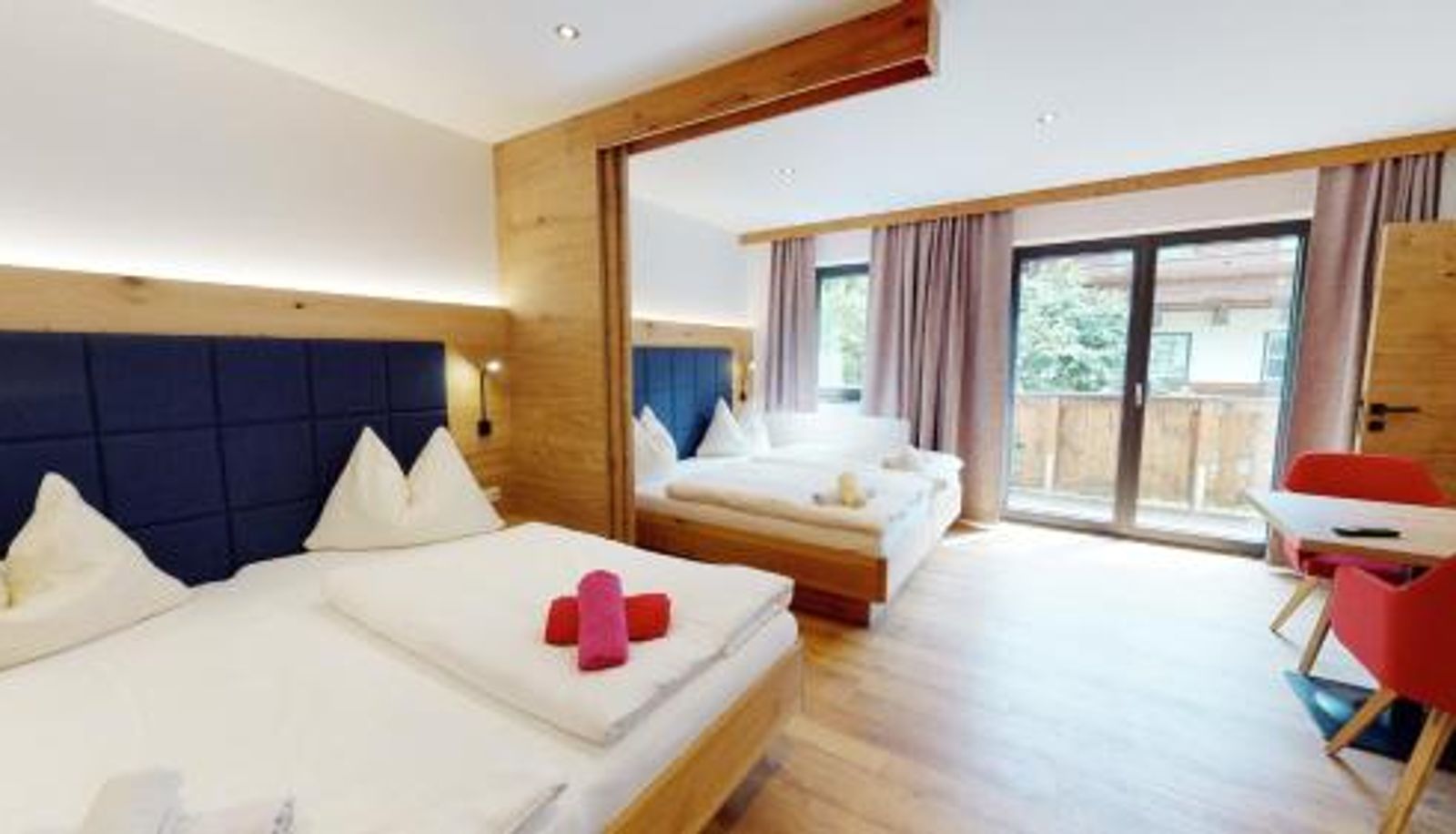 Familienzimmer - Pension Lederergütl - Jokercard & Parkplatz inkl