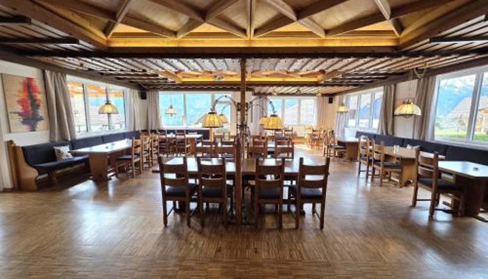 Salle de petit-déjeuner dans le restaurant - Frühstückspension Irschen
