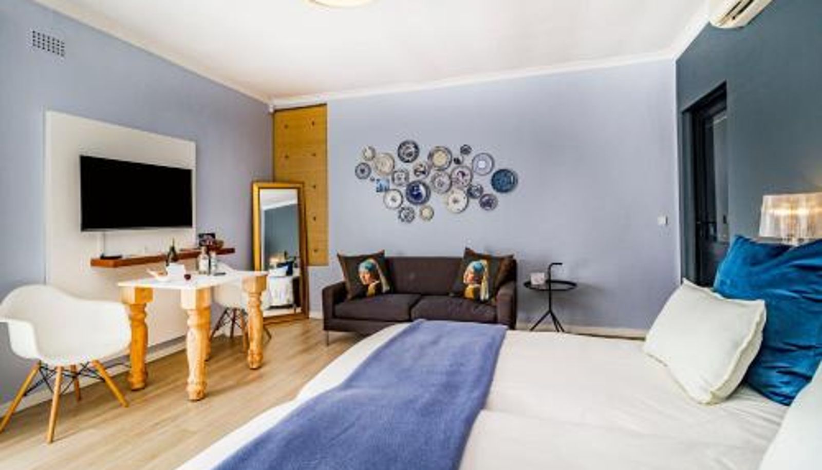 Room - La Bonne Auberge