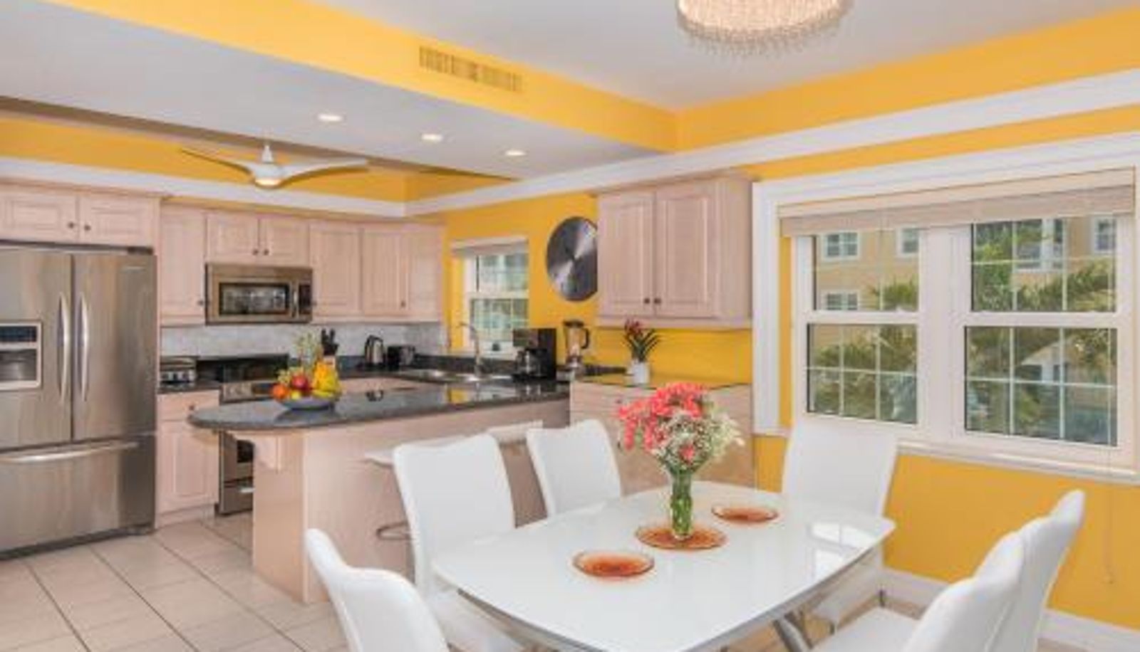 Kitchen - Regal Beach Club