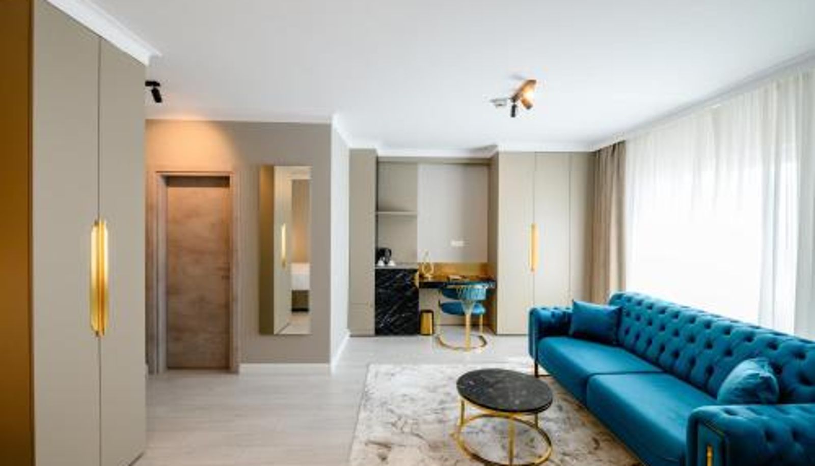 Info - Elitte Inn & Suites