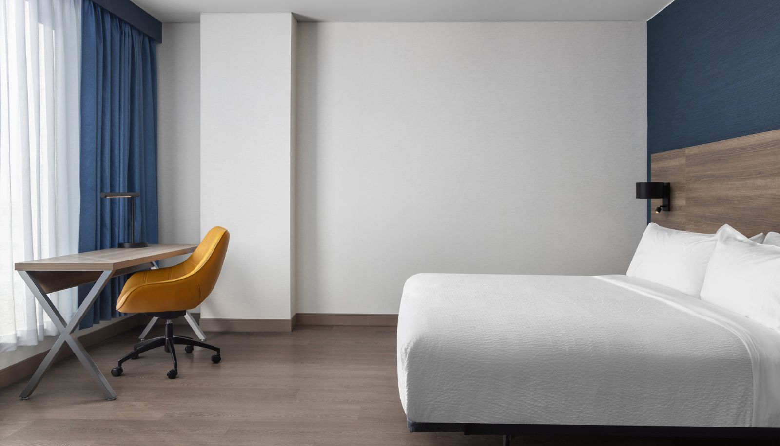 Zimmer - Holiday Inn Express MONTREAL AIRPORT - ST-LAURENT by IHG