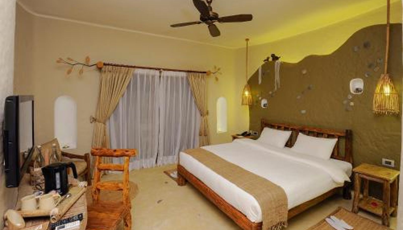 Room - Barahi Jungle Lodge