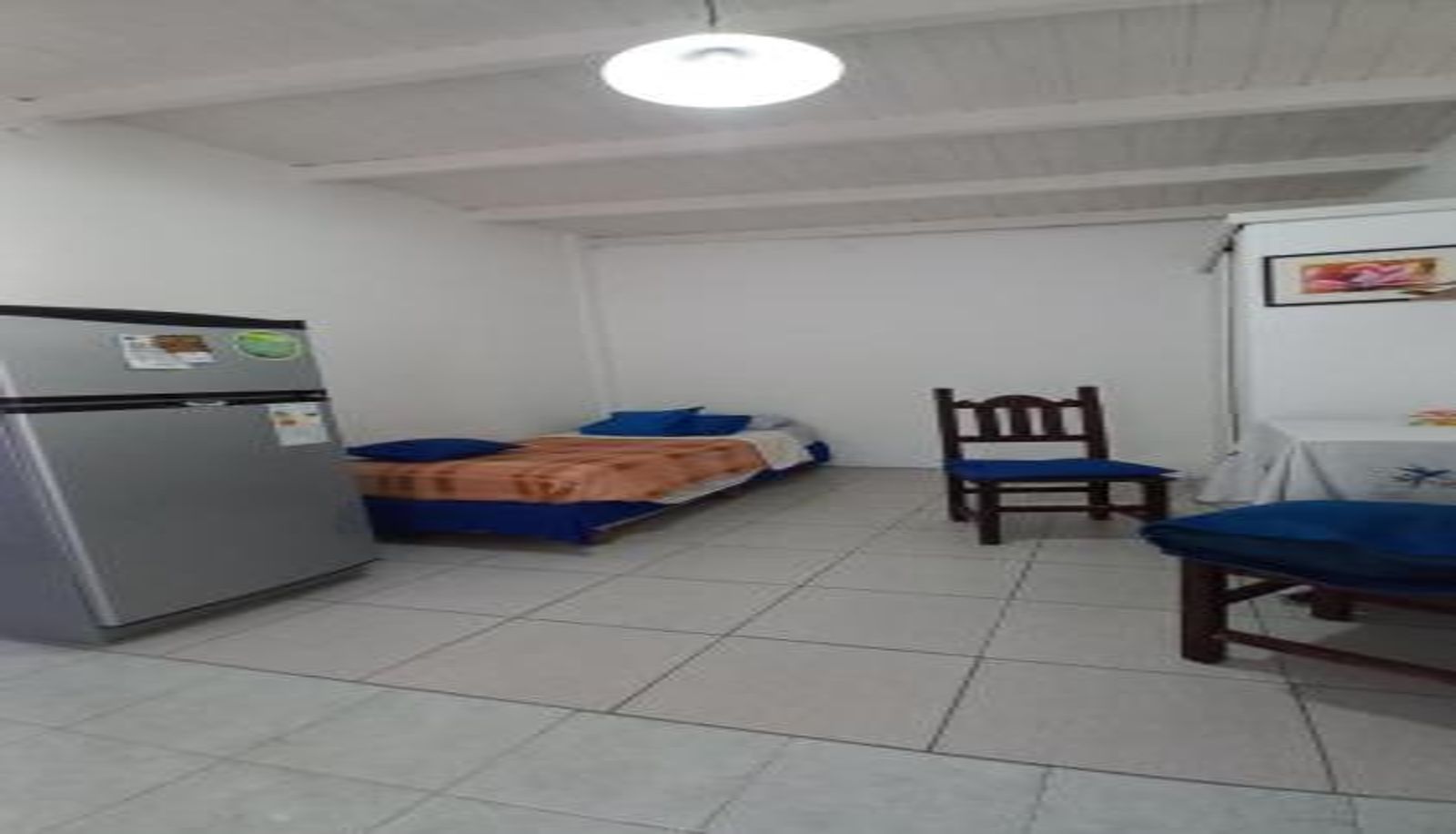 Camera - Hostel en Almirante Brown