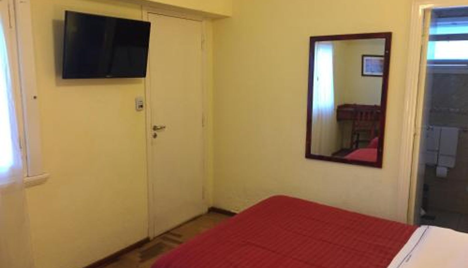 Habitación triple - Hosteria Lucky Home