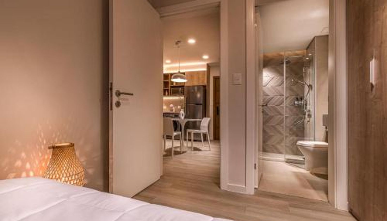 Zimmer - HOUZE Residences - By AVA Rentals