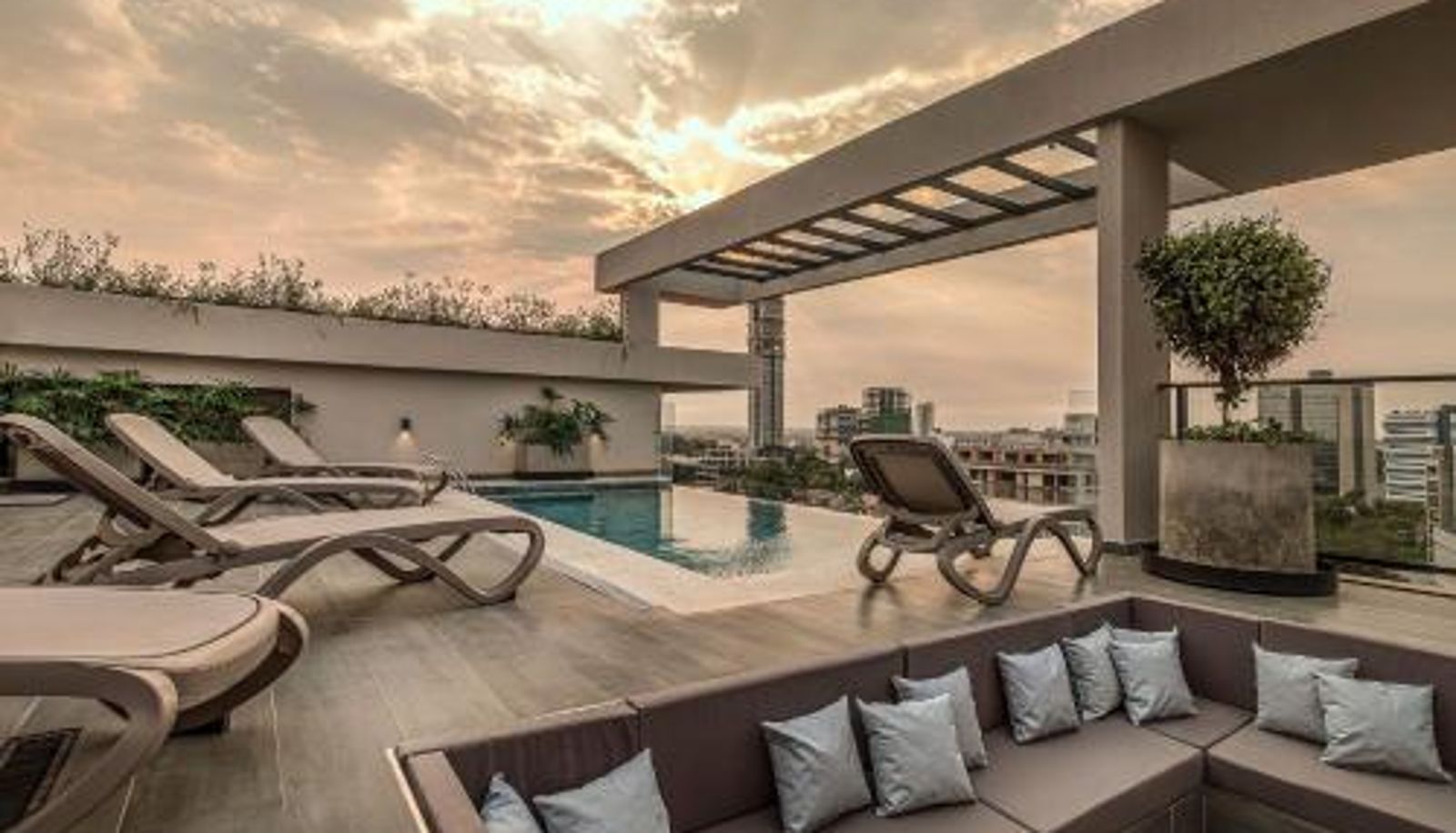Pool - ZENTRUM Residences - By AVA Rentals