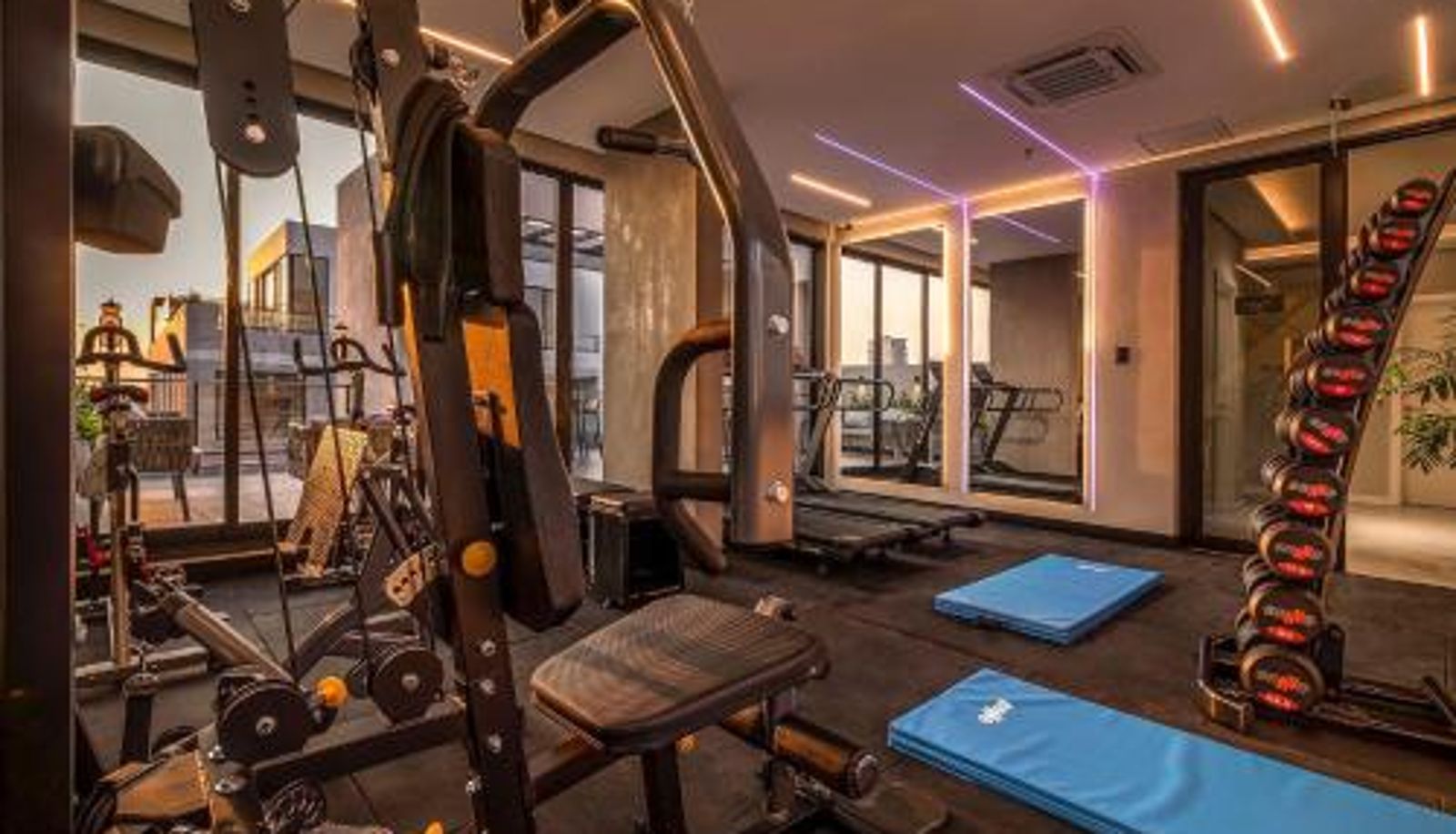 Wellness- und Fitnessbereich - ZENTRUM Residences - By AVA Rentals