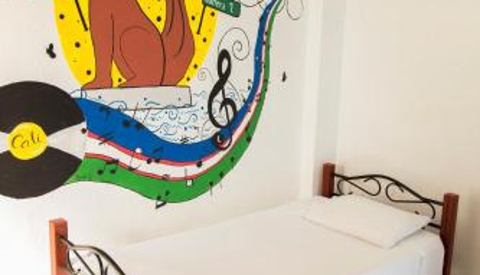 Room - Deportel Cali
