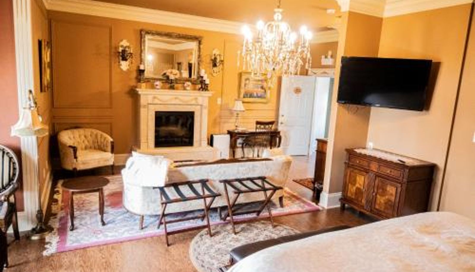 Suite - Belle View Manor Inn