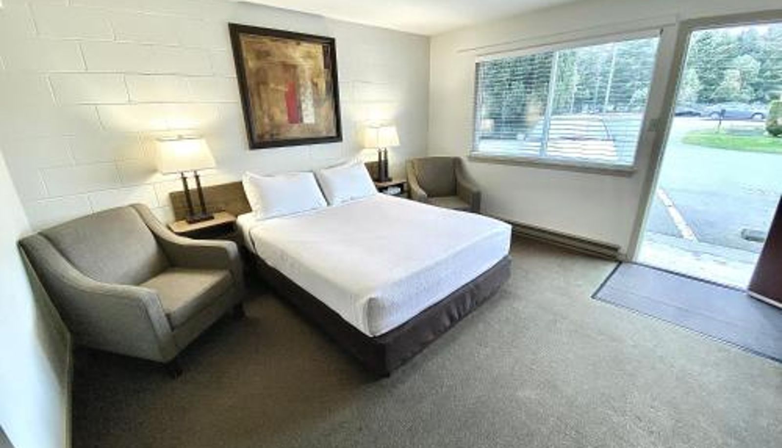 Camera - Arbutus Grove Motel