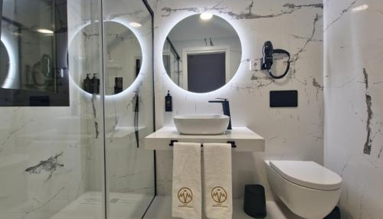 Badezimmer - Hotel Suites Moma Centro