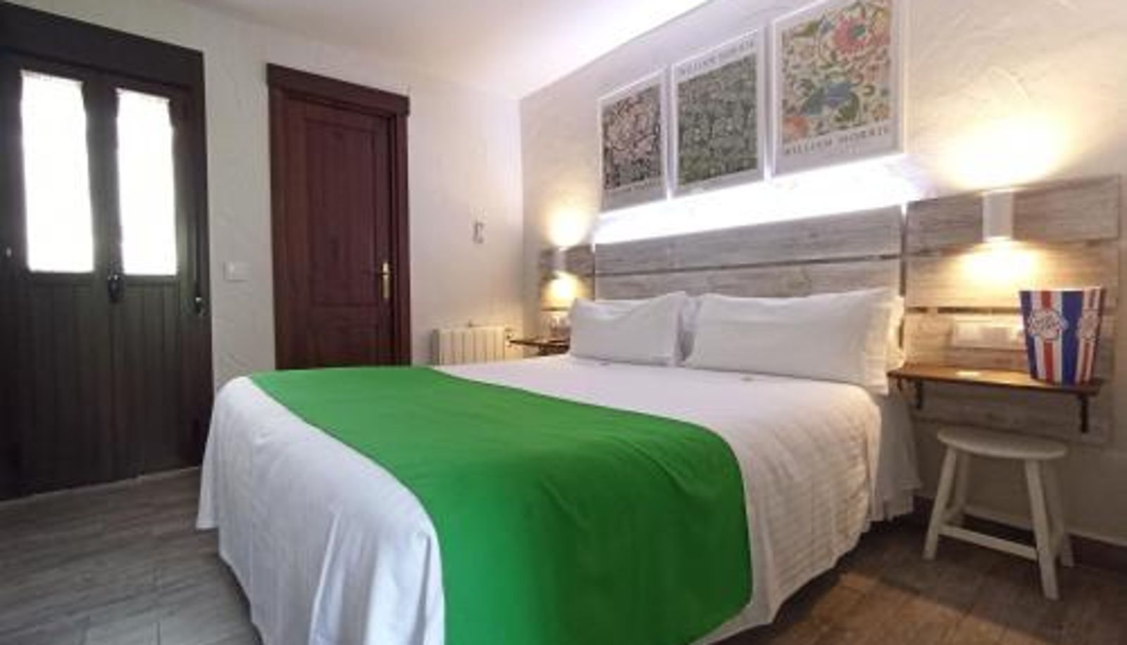 Informacje - LA JARANA - Alojamiento con Encanto en el Centro de Zahara de la Sierra