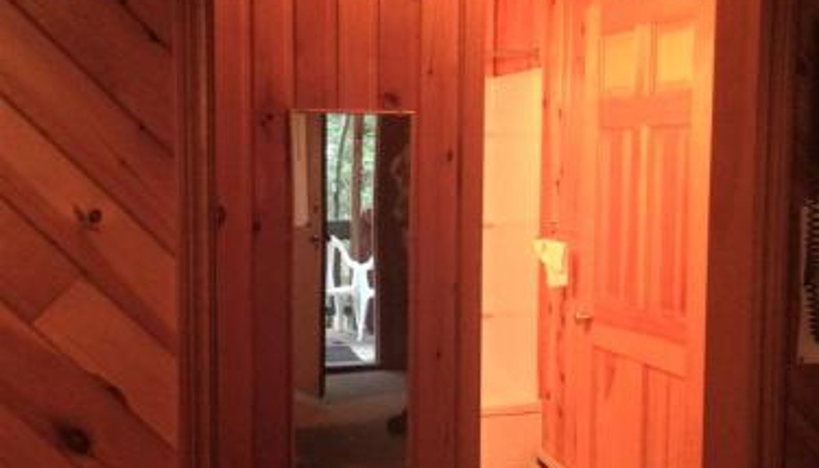 Room - Camping & Waterpark High Falls Bay Cottages