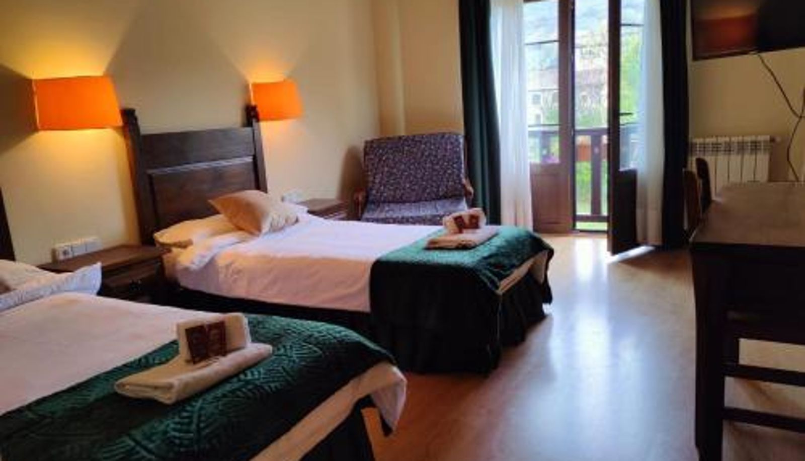 Info - Hotel Cumbres de Valdeón