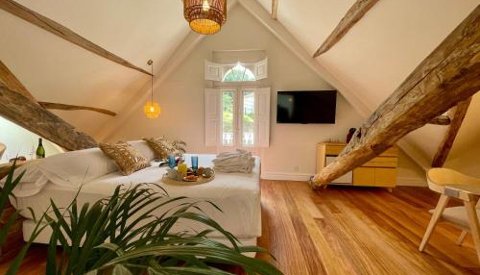 Suite - Villa Boutique 1880-Romantic Historic Boutique Hotel with Outdoor Jacuzzi