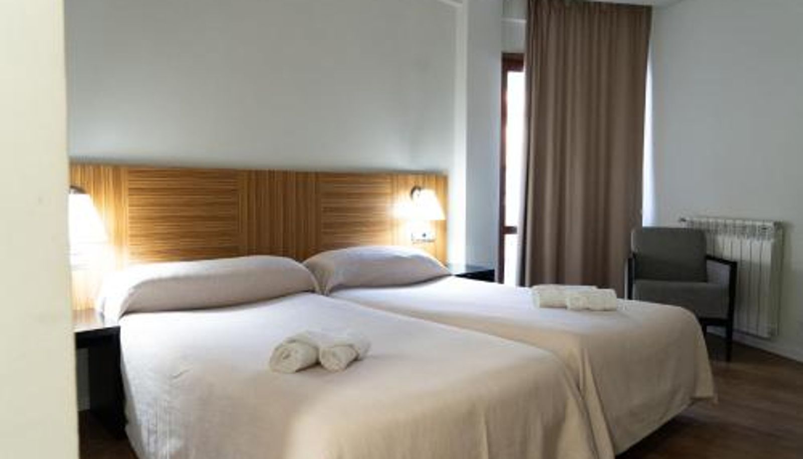 Room - Hotel y Apartamentos SNÖ Isaba