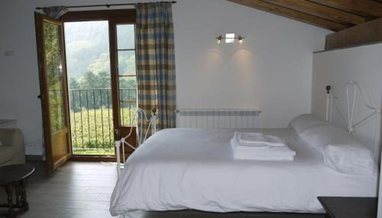 Apartment - Agroturismo Erlete Goikoa -ESTAMOS EN EL CAMINO DE SANTIAGO -WE ARE ON THE CAMINO DE SANTIAGO- SENDERISMO-RUTAS Y BICICLETA